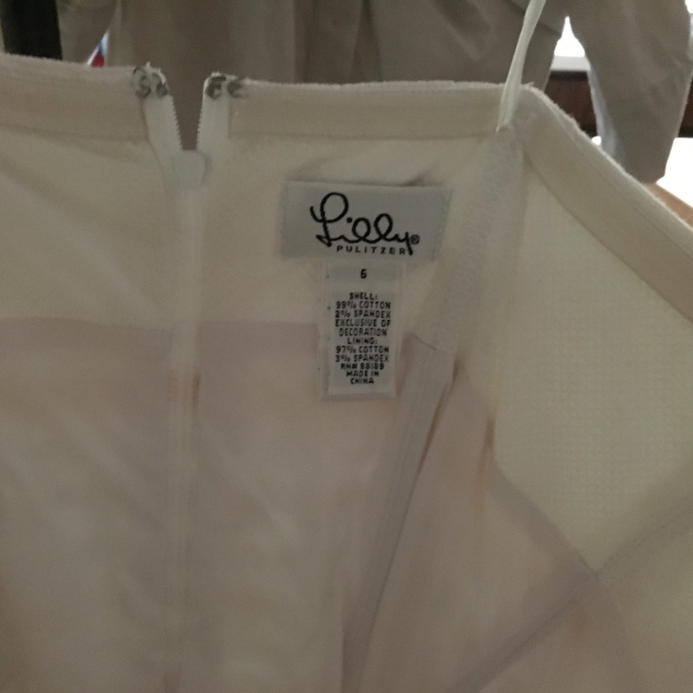 Lily Pulitzer dress white and yellow daisies